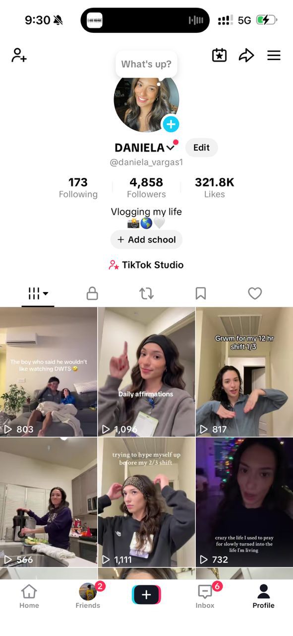Tiktok 4.858 followers